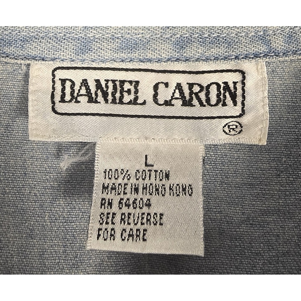 Daniel Caron Mens L Denim Shirt Light Wash Long Sleeve Button Up Pockets Cotton - Picture 3 of 7